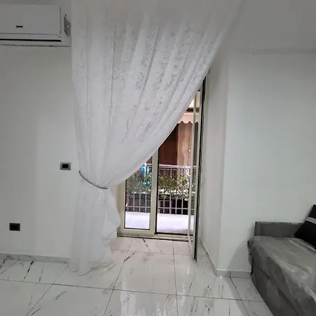 La Casa Di Titina 아파트 *