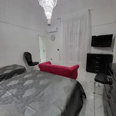 La Casa Di Titina 나폴리